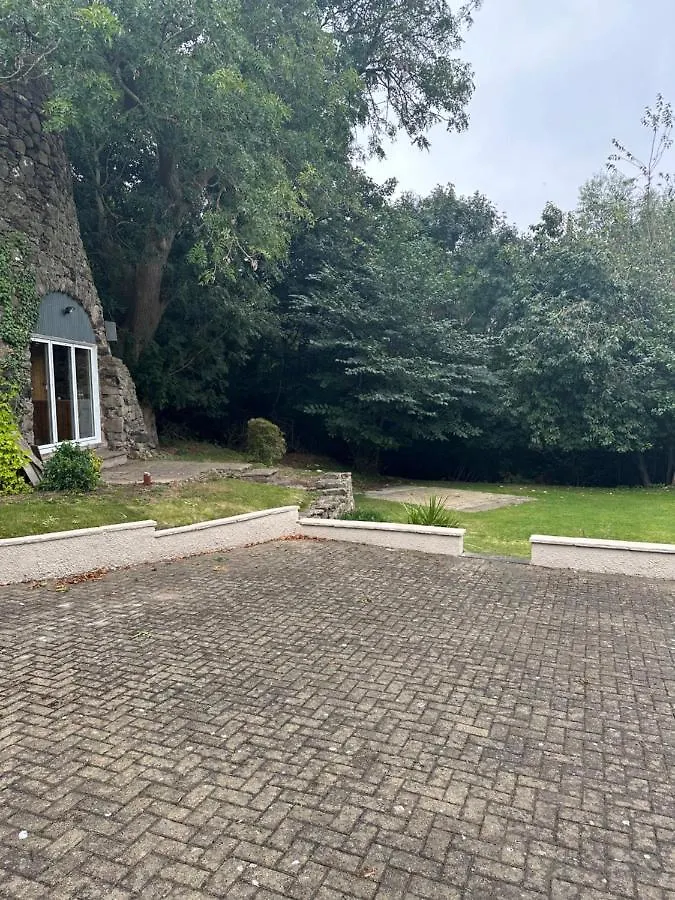 Cameron Coach House Modern Property In Murrayfield Edinburgh 0*,  Birleşik Krallık